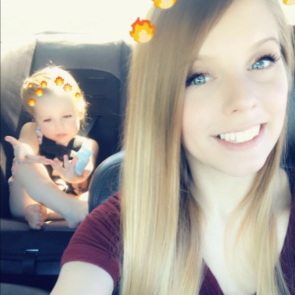 Meet your Posher, Taylor - Picture 1 of 1